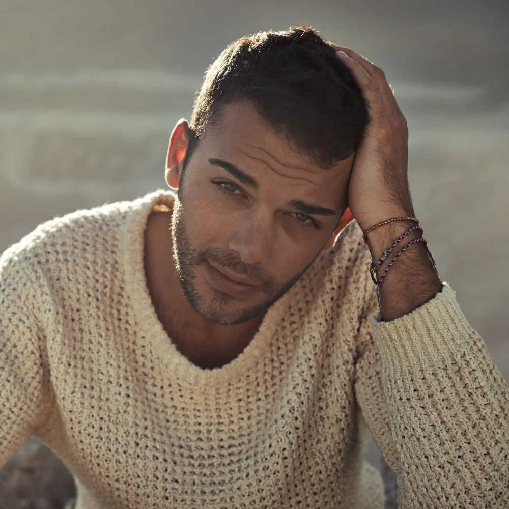 <strong> Ethan</strong>