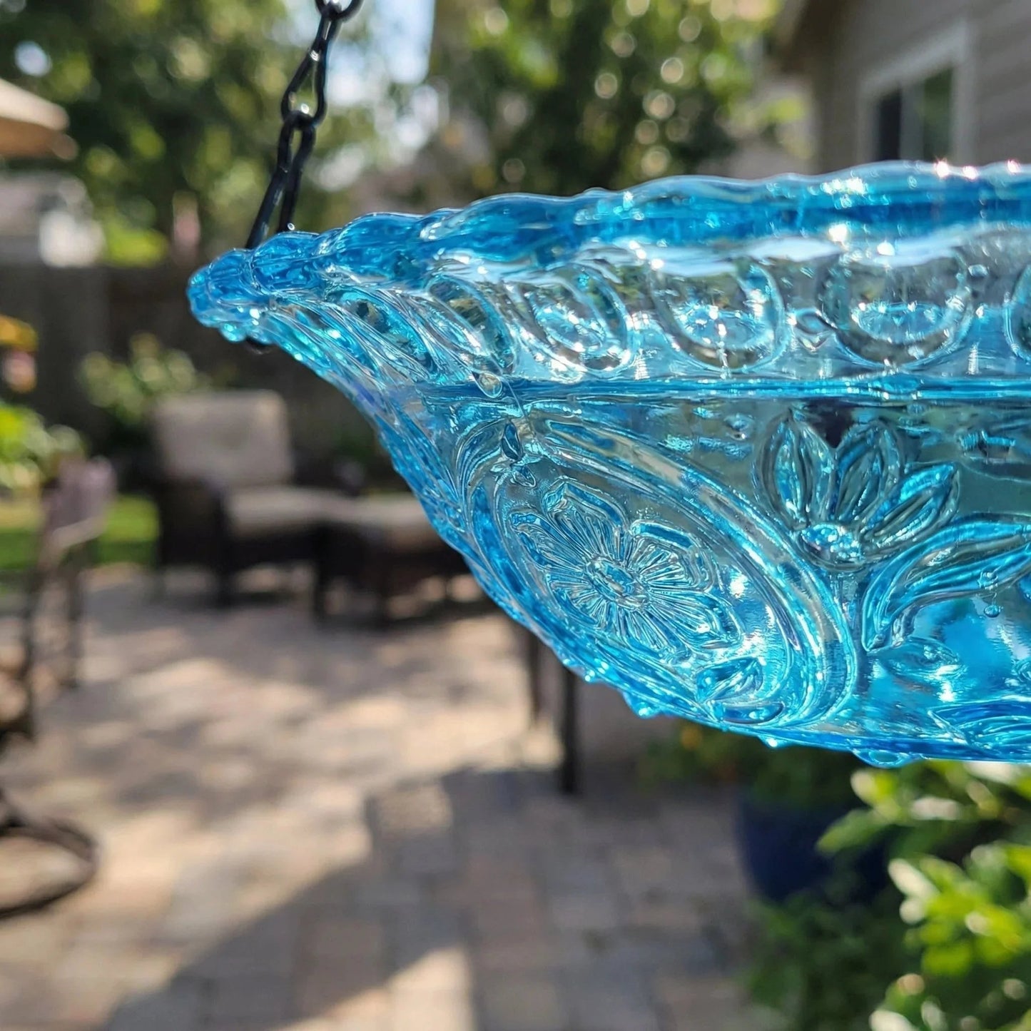 🔥🔥49% Off--Solar Cascade Hanging Bird Bath Fountain🎁