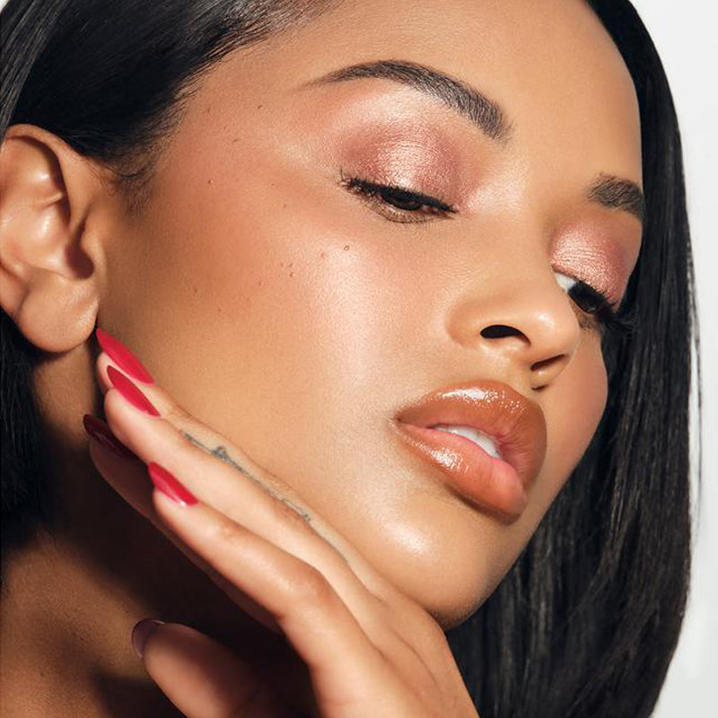 Multi-Chrome Luminous Eyeshadow